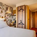 Kopster Porte De Versailles 4* Parigi