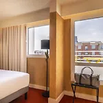 Kopster Porte De Versailles 4* Parigi